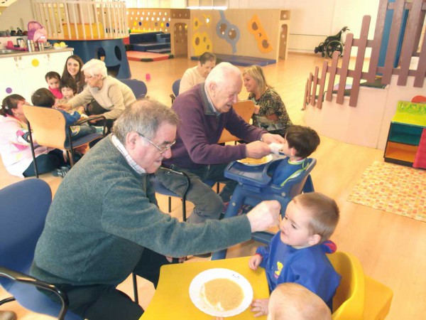 Nueva edición del Programa Intergeneracional del Centro de Día de Arrasate con la Ikastola Arizmendi Programa Intergeneracional
