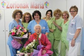 Maria Ocejaren 100 urteak ospatu ditugu Barandiaran egoitzan