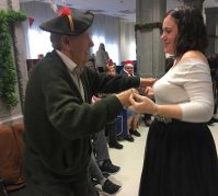 ¡Txurdinagabarri os desea un feliz 2020! Nochevieja 2019 en la Residencia de mayores Txurdinagabarri