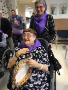 La Residencia geriatrica Txurdinagabarri celebra el 8 de marzo