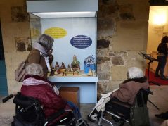 Paseos navideños por Bilbao Salidas navideñas de la Residencia de mayores Txurdinagabarri