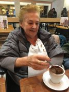 Paseos navideños por Bilbao Salidas navideñas de la Residencia de mayores Txurdinagabarri