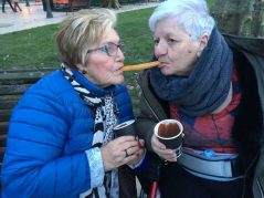 Paseos navideños por Bilbao Salidas navideñas de la Residencia de mayores Txurdinagabarri