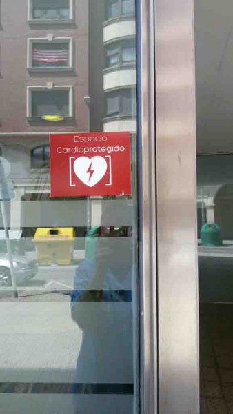 Prácticas de uso del desfibrilador