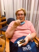 Txurdinagabarri Egoitzako Euskararen Eguneko irudi gehiago Día del Euskera en la Residencia de mayores Txurdinagabarri de Bilbao
