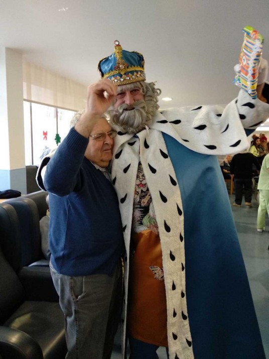 Errege Magoak Bilboko adinduentzako Txurdinagabarri Egoitzan