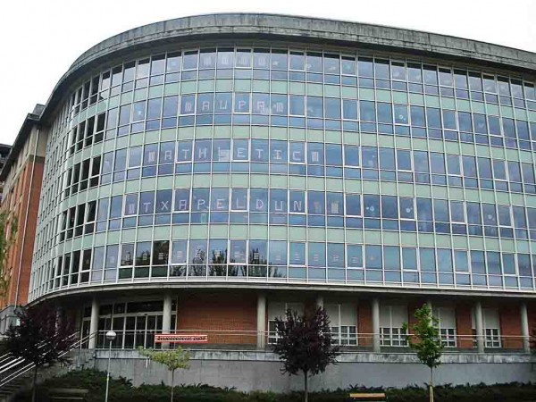 Txurdinagabarri Adinekoen Egoitza, Athleticekin