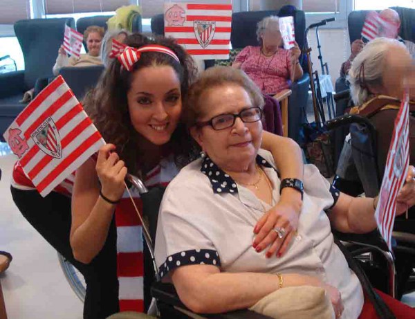 Txurdinagabarri Adinekoen Egoitza, Athleticekin