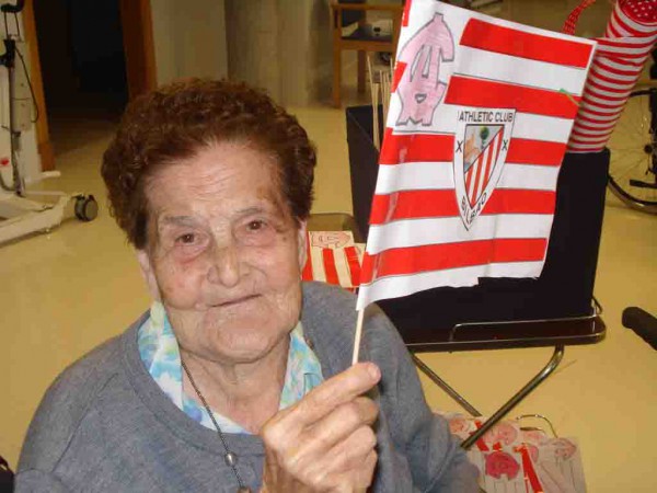 Txurdinagabarri Adinekoen Egoitza, Athleticekin