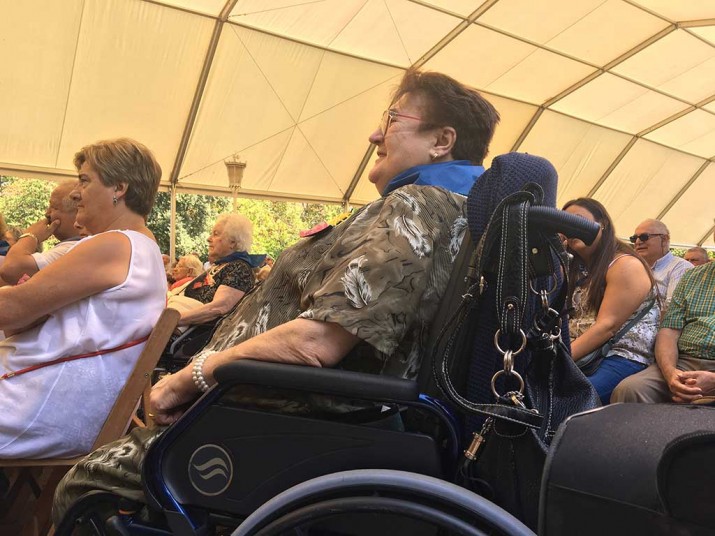 Bilbainadas en la Pérgola y en la Residencia de personas mayores Txurdinagabarri Bilbainadas en la Pérgola