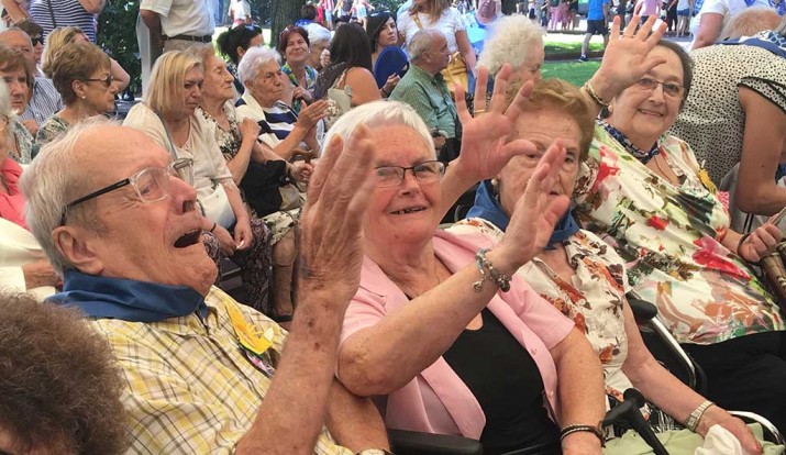 Bilbainadas en la Pérgola y en la Residencia de personas mayores Txurdinagabarri Bilbainadas en la Pérgola