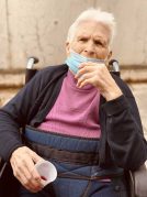 Gaztaina jana Txurdinagabarri adinekoen Egoitzan