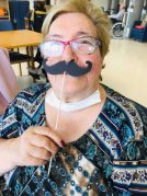 Movember Txurdinagabarri egoitzara iritsi da Movember Txurdinagabarri adinekoen Egoitzan