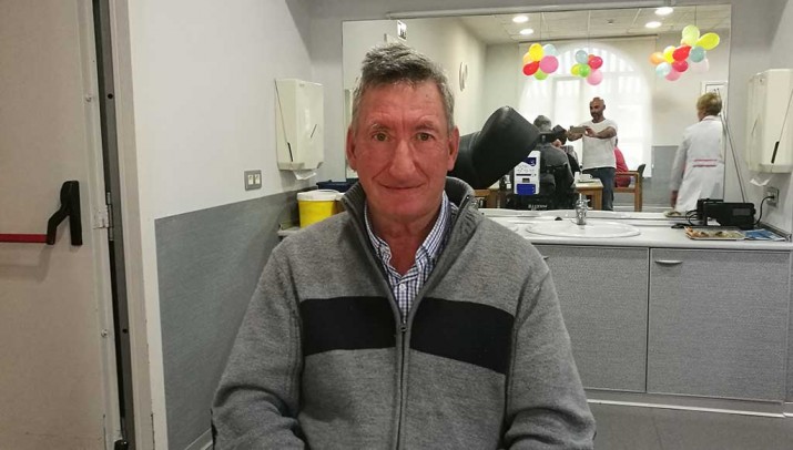 Pilar Garaiburuk 103 urte bete ditu Villabonako adinduentzako Santiago Egoitzan