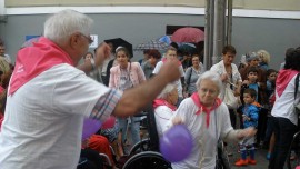La Residencia de ancianos Santiago de Villabona, de fiesta
