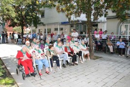 La Residencia Santiago de Villabona, de fiesta