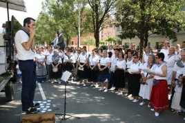 La Residencia Santiago de Villabona, de fiesta