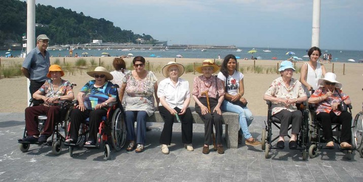 Excursión a Hondarribia de la Residencia de personas mayores Santiago