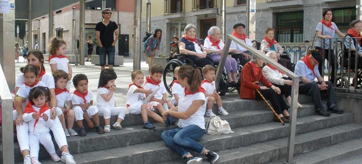 Villabonan entzierro txikia ikusten Villabonan entzierro txikia ikusten