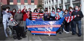 Gabarra prest daukagu Barandiaran Egoitzan Animando al Athletic