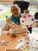 Fiesta tropical en Txurdinagabarri FIesta tropical en la Residencia de la tercera edad Txurdinagabarri