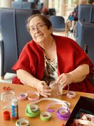 Fiesta tropical en Txurdinagabarri FIesta tropical en la Residencia de la tercera edad Txurdinagabarri