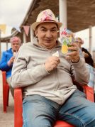 Fiesta tropical en Txurdinagabarri FIesta tropical en la Residencia de la tercera edad Txurdinagabarri