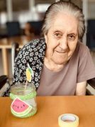 Fiesta tropical en Txurdinagabarri FIesta tropical en la Residencia de la tercera edad Txurdinagabarri