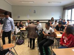 El Colegio Berriotxoa se incorpora al Programa Intergeneracional de Txurdinagabarri Residencia de ancianos Txurdinagabarri, programa intergeneracional
