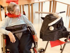 Volvemos a ponernos el pañuelo rojo de Sanfermines Sanfermines 2020 en la Residencia de mayores Txurdinagabarri de Bilbao
