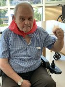 Berriro jantzi dugu sanferminetako zapi gorria Sanfermin Txurdinagabarri Adinekoen Egoitzan