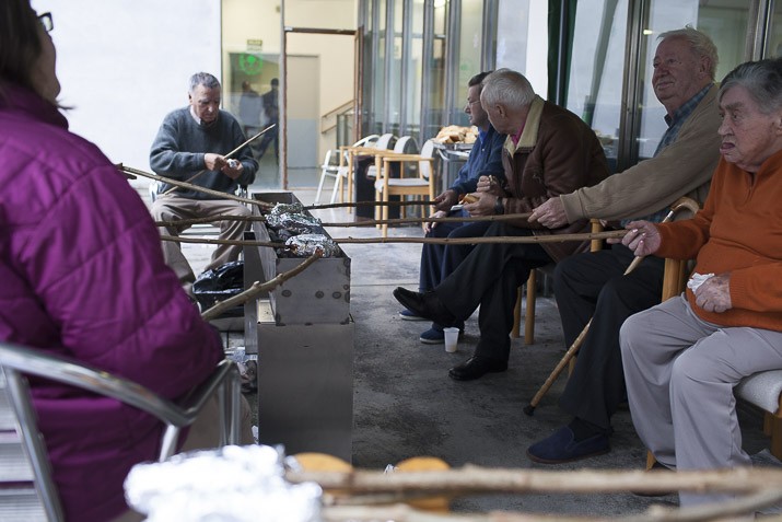 Barandiaran Egoitzak "txitxiburduntziz" eta musikaz ospatu zuen Santo Tomas Txitxiburduntzi