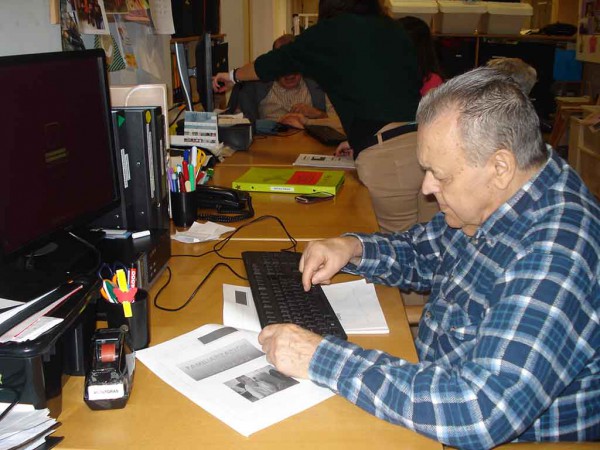 Teknologia berriak erabiltzen ikasten Teknologia berriak erabiltzen ikasten