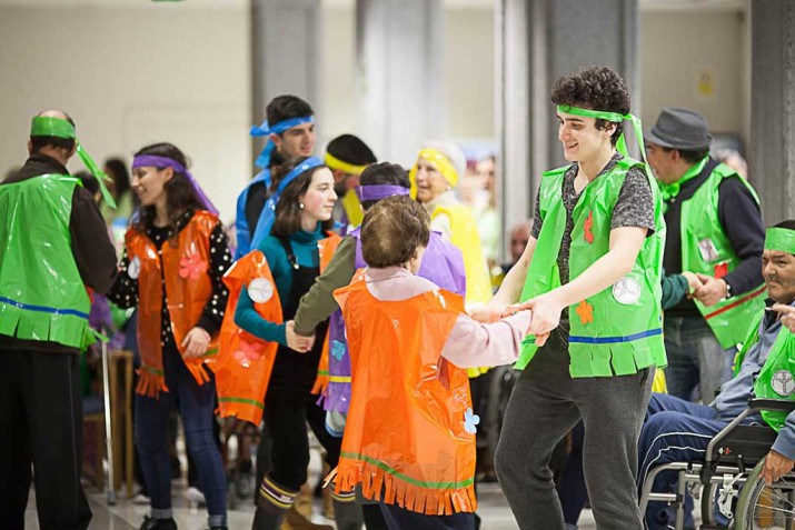 60ko urteetara bueltan Inauteriak Txurdinagabarri Egoitzan