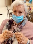 Gau Beltza - Santu Guztien Egunean primeran pasatu genuen Halloween y Todos los Santos en la Residencia Txurdinagabarri