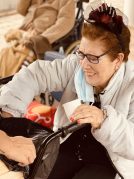 Gau Beltza - Santu Guztien Egunean primeran pasatu genuen Halloween y Todos los Santos en la Residencia Txurdinagabarri