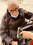 Gau Beltza - Santu Guztien Egunean primeran pasatu genuen Halloween y Todos los Santos en la Residencia Txurdinagabarri