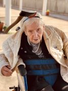 Gau Beltza - Santu Guztien Egunean primeran pasatu genuen Halloween y Todos los Santos en la Residencia Txurdinagabarri