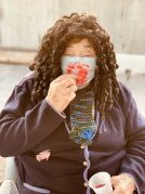 Gau Beltza - Santu Guztien Egunean primeran pasatu genuen Halloween y Todos los Santos en la Residencia Txurdinagabarri