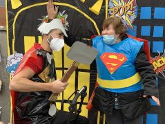 Superheroiak Txurdinagabarrin  width=