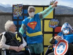 Superheroiak Txurdinagabarrin  width=