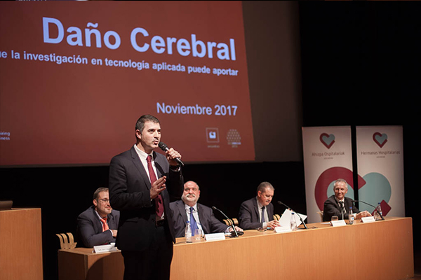Menni Sareak Guggenheimen ospatu du Kalte Zerebraleko lehen Zerbitzuaren 25. urteurrena 25-aniversario-Aita-Menni-DCA3