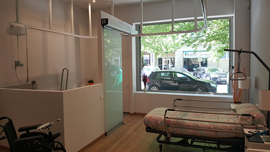 Gure etxeko arreta zerbitzuen hastapenak