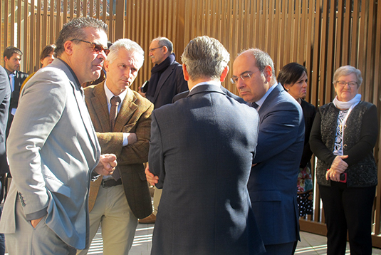 El consejero de Salud visita la Unidad de Psiquiatría Legal El consejero de Salud visita la Unidad de Psiquiatría Legal