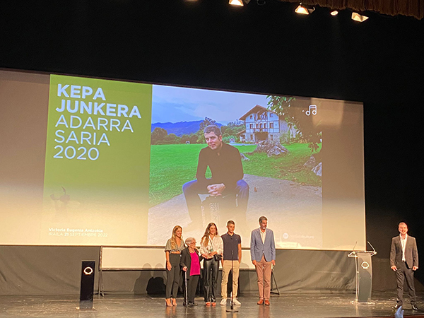 Gure kalte zerebralaren errehabilitazioa, Kepa Junkerari buruzko "Berpiztu" dokumentalean Gure kalte zerebralaren errehabilitazioa, Kepa Junkerari buruzko "Berpiztu" dokumentalean