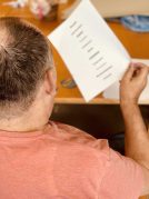 Adinekoen Nazioarteko Eguna