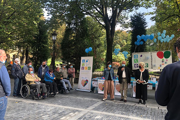 Lleno total en el concierto solidario en Donostia por el Día del Daño Cerebral