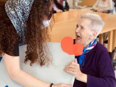 El entierro de la sardina pone fin al Carnaval