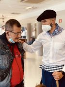 Visita de Olentzero y Mari Domingi