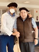 Visita de Olentzero y Mari Domingi